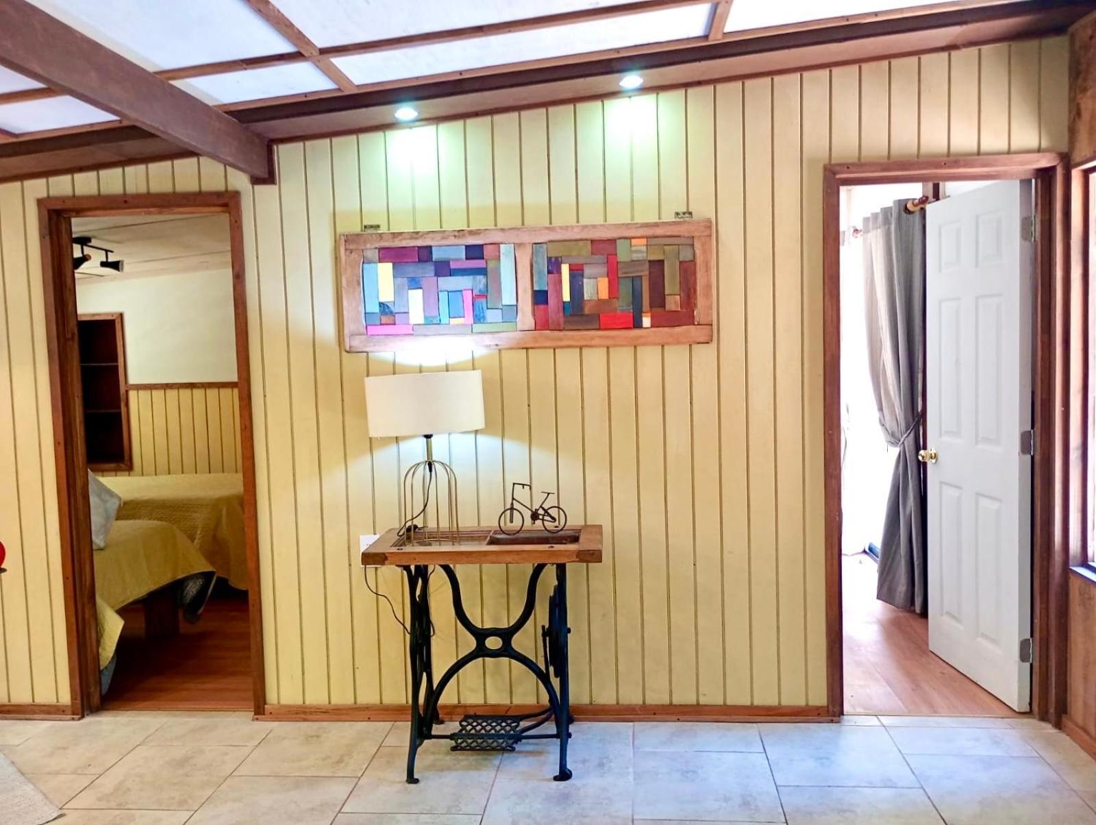 Casa de férias Casa En Bosque A 10 Minutos Del Centro De *